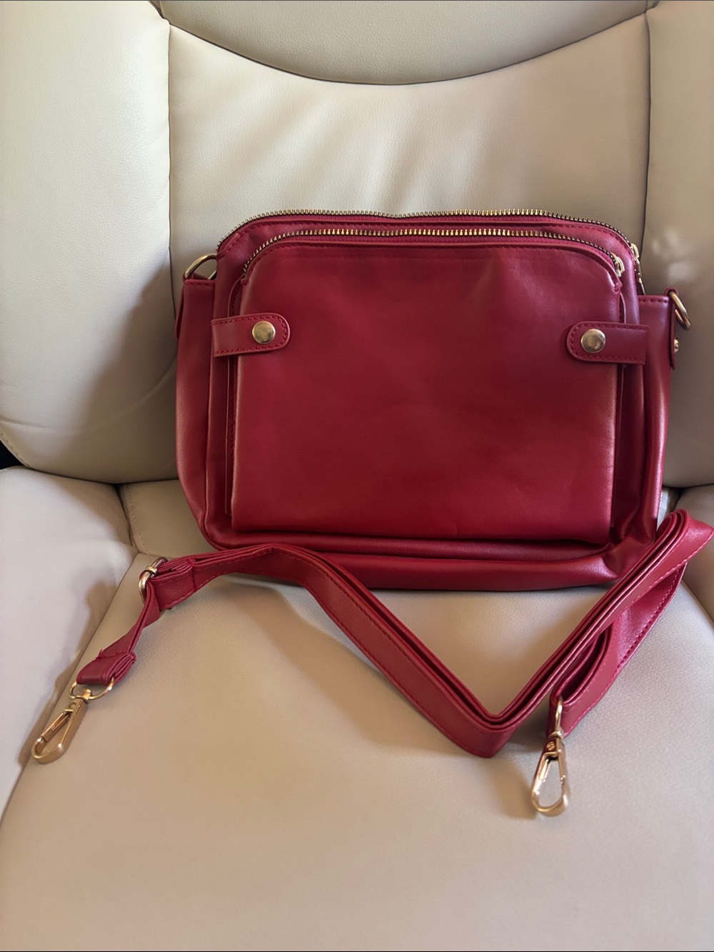 Red Leather Crossbody Bag - Stylish Everyday Shoulder Bag